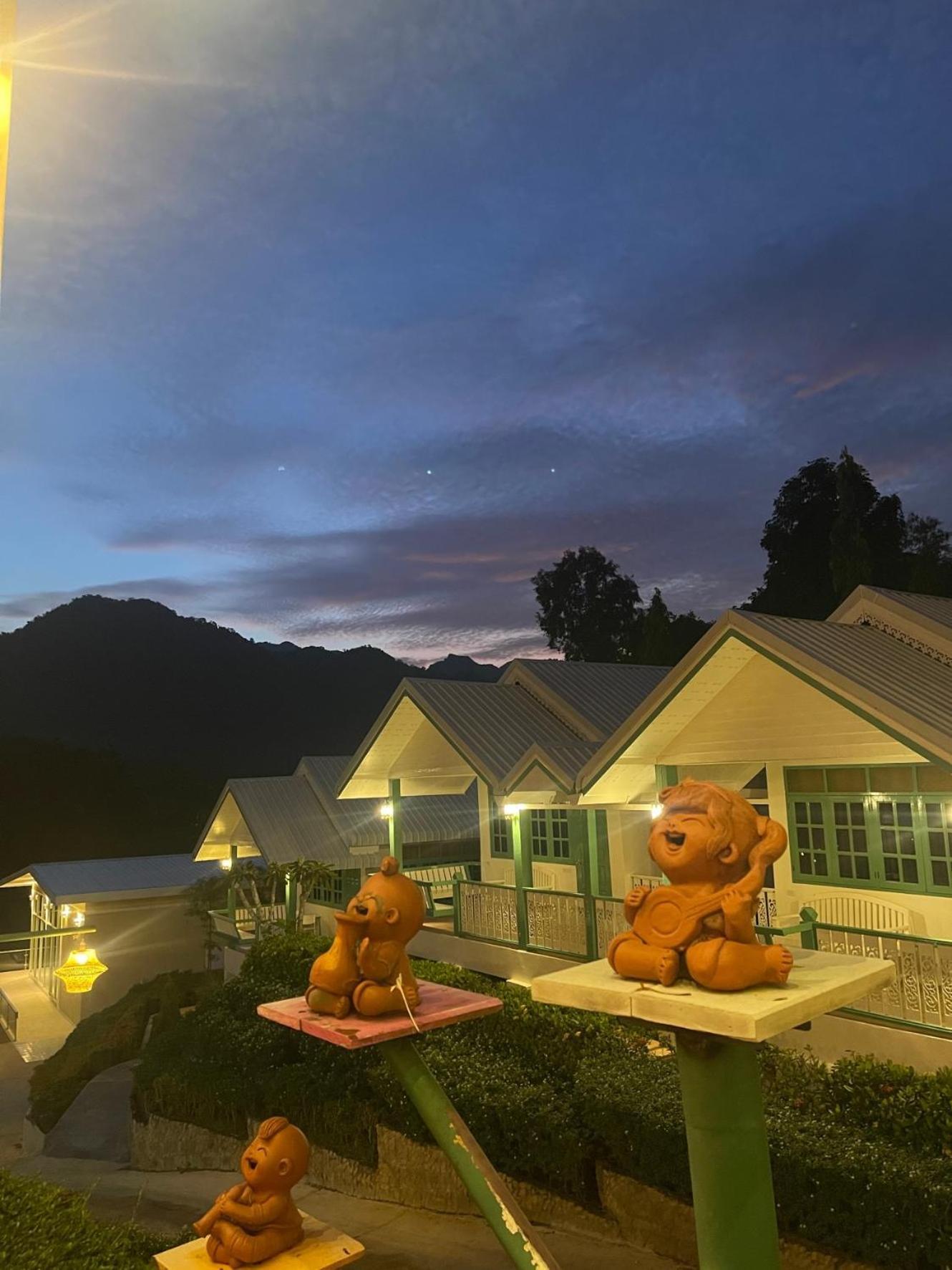 Baanpufa Resort Ban Huai Maenam Noi Exterior foto